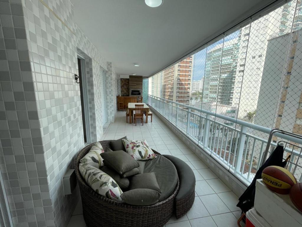 Apartment Lindo A 50 Metros Da